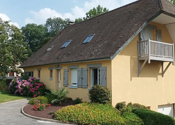 Hibiscus 3* Malaunay