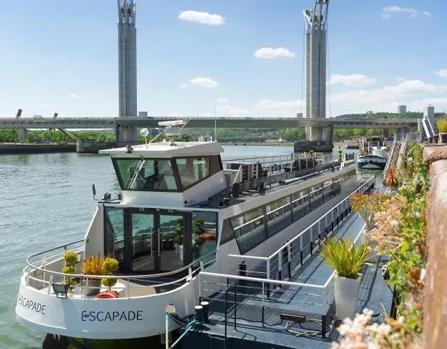 Hibiscus Bed & Breakfast 3*