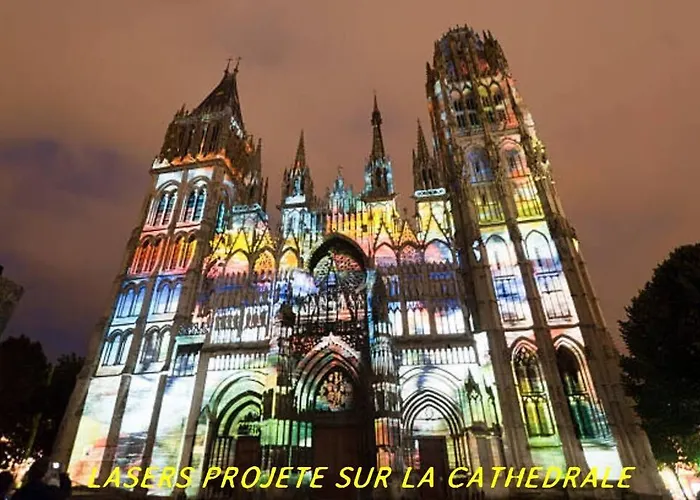 Hibiscus 3* Malaunay