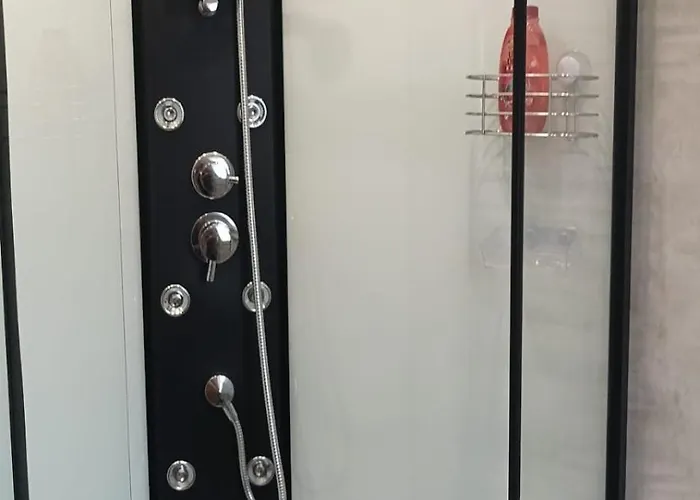 Bed & Breakfast Hibiscus Malaunay